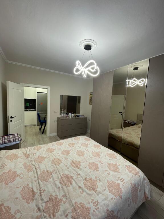 Rruga Kosovarve Jepet Apartament 1+1 Me Qera