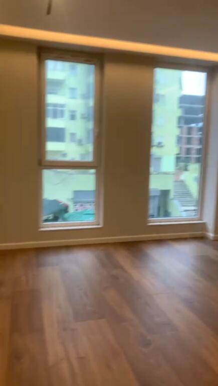 Jordan Misja Jepet Apartament 2+1 Me Qera Bosh