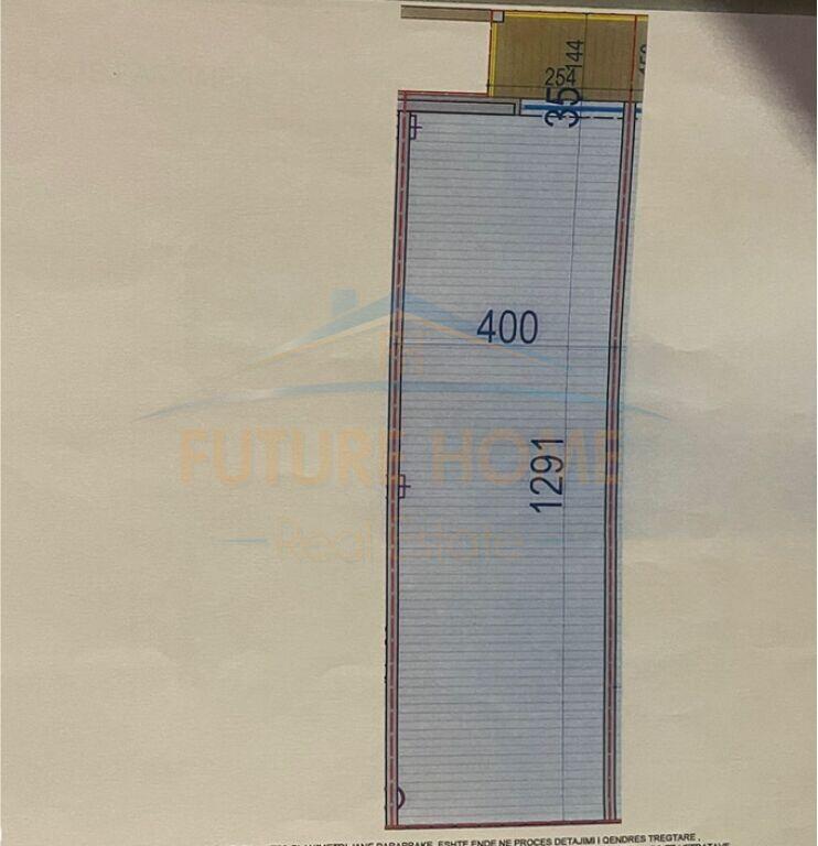 Disponojmë ambient biznesi per qira me vendodhje tek Garden Building, Rruga e Kavajes.