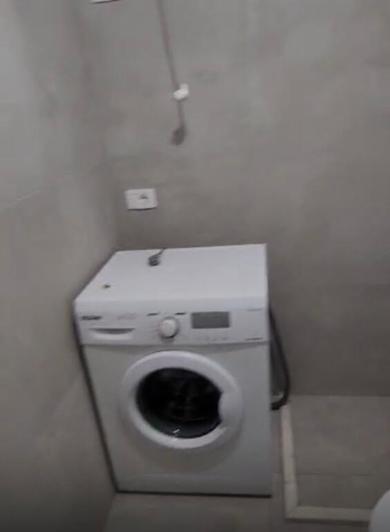 For rent 1+1 ALI DEMI 400 thousand lek