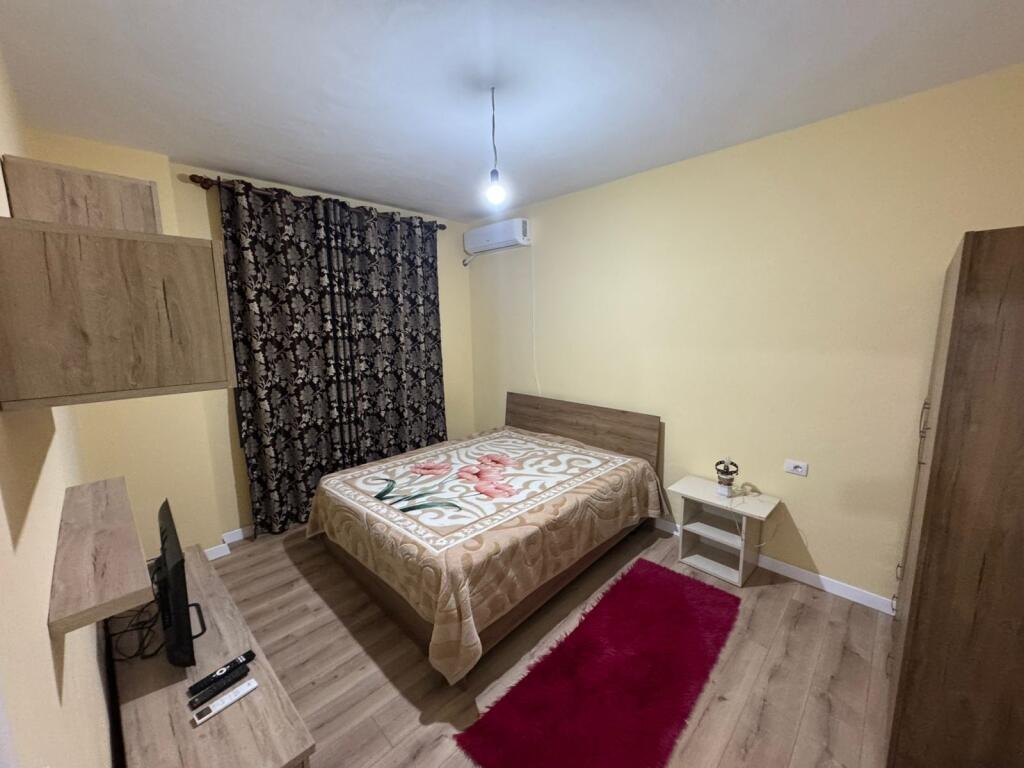 Apartment 1+1 for rent  Address: Fresk Near Tom doshi  4th Floor  Price 300 thousand lek