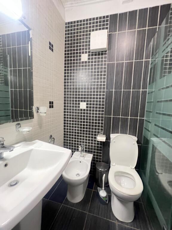 In affitto 2+1+2 presso l'ex Esposizione