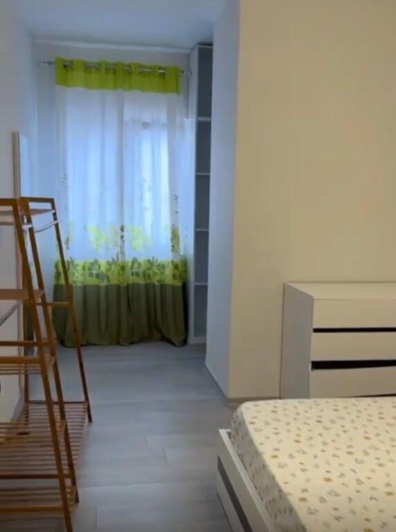 Apartament 1+1 me qira tek 2 Palmat ne Astir!