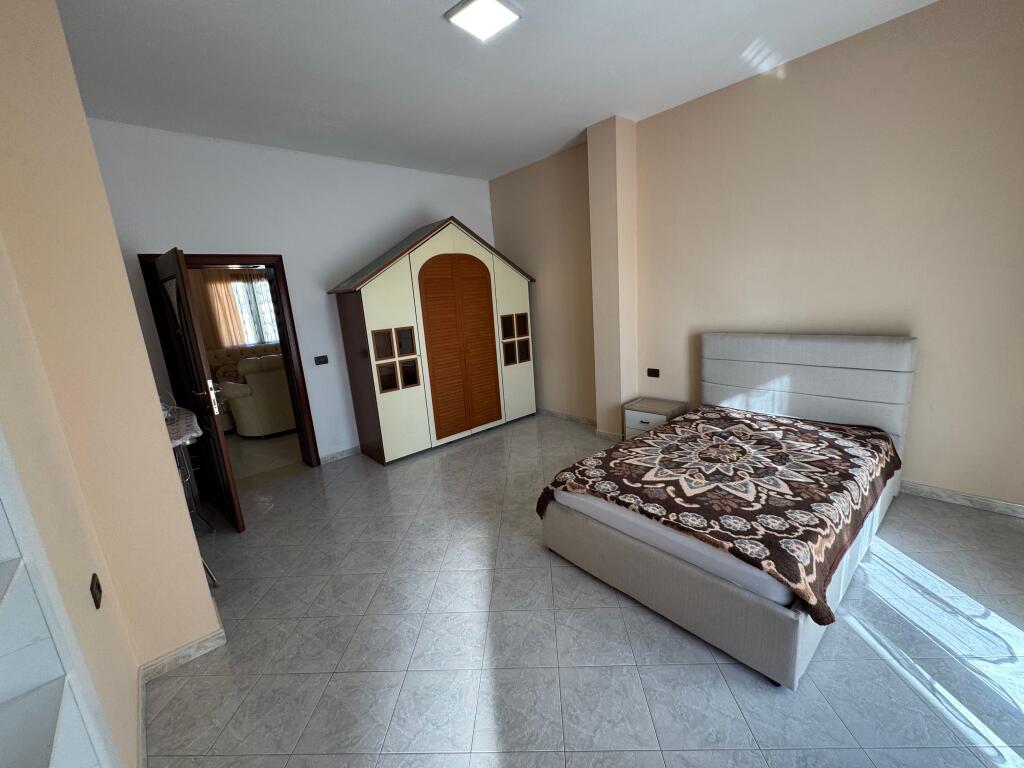 Apartament 2+1 mr qira 5 minuta nga Brryli