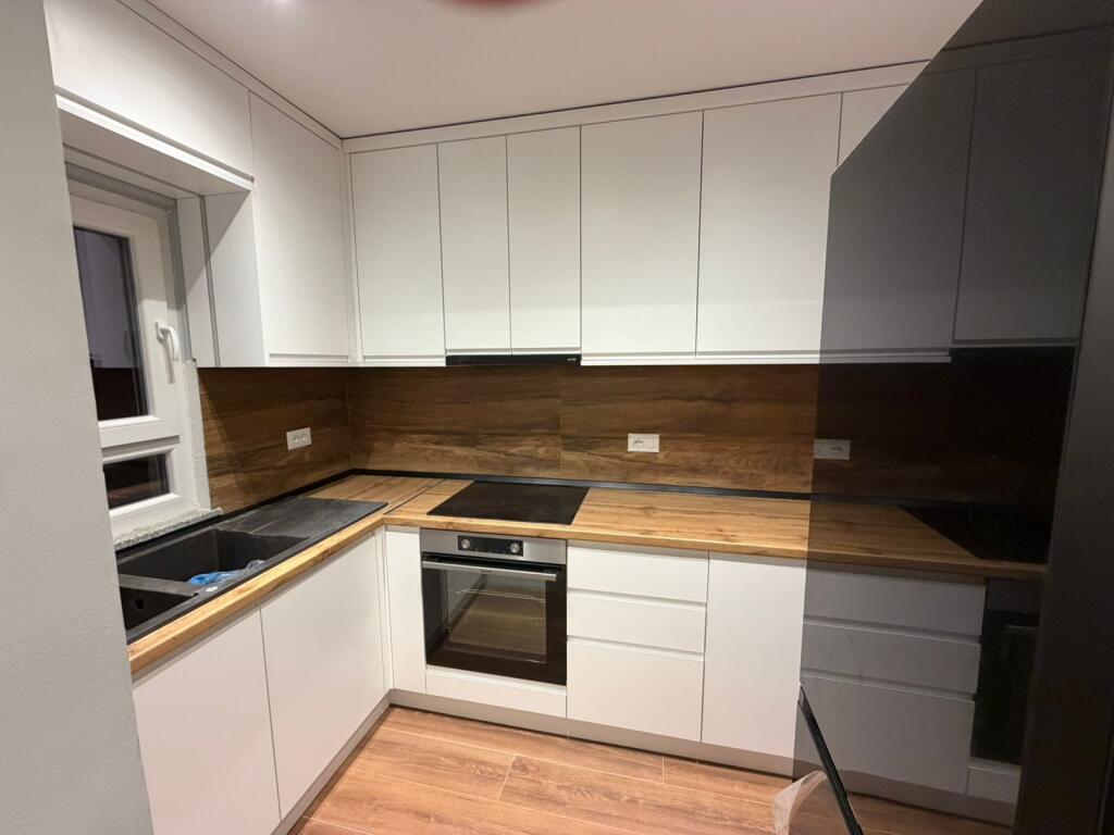 Restornat Durresi Jepet Apartament 1+1 Me Qera