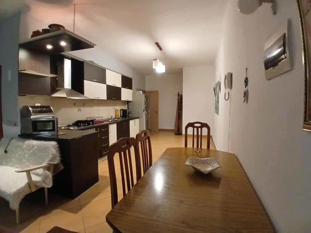 Jepet Me Qera Apartament 2+1