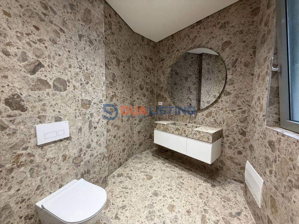 QIRA | APARTAMENT LUKSOZ 2+1+2 ME POST PARKIMI TEK GREEN VALLEY RESIDENCE!
