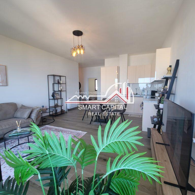 SHITET APARTAMENT 2+1+GARAZH, NE UJIN E FTOHTE VLORE !