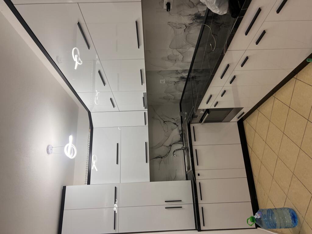 Jepet me qira 1+1 ASTIR TE BAR XHAMERO 400 mije leke