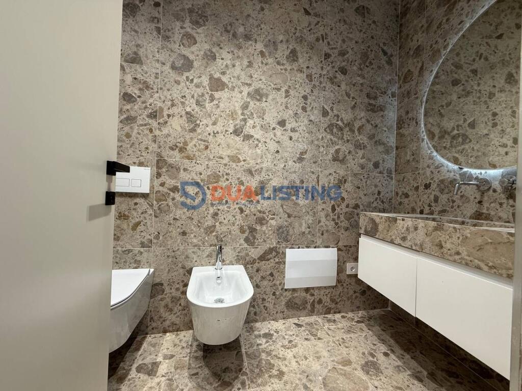 QIRA, APARTAMENT LUKSOZ 2+1+2 ME POST PARKIMI 📍LIQENI I THATE