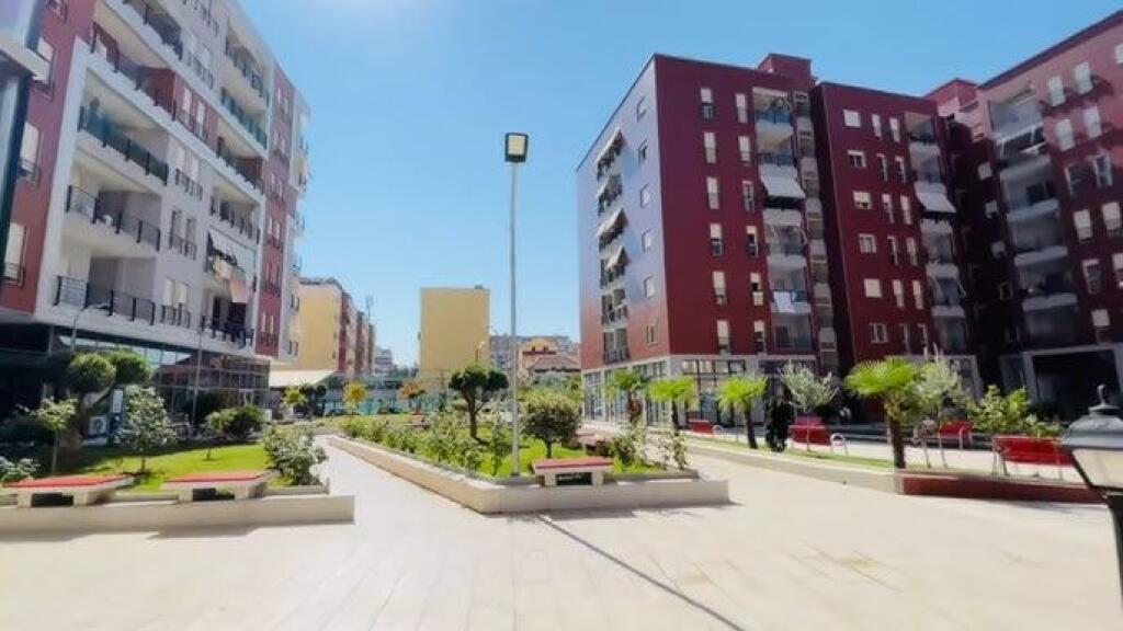 🏡 Apartament 2+1+2 me Qira – Rruga Don Bosko (pranë Vizion Plus)