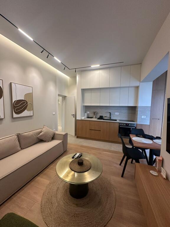 🏠 Apartment 1+1 for Rent – Barricade Street