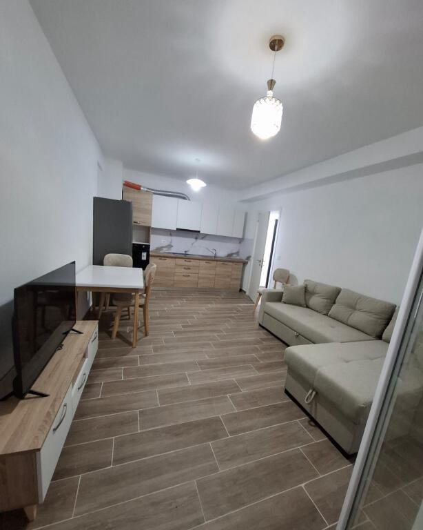 apartament 2+1 me qira tek 5 maji