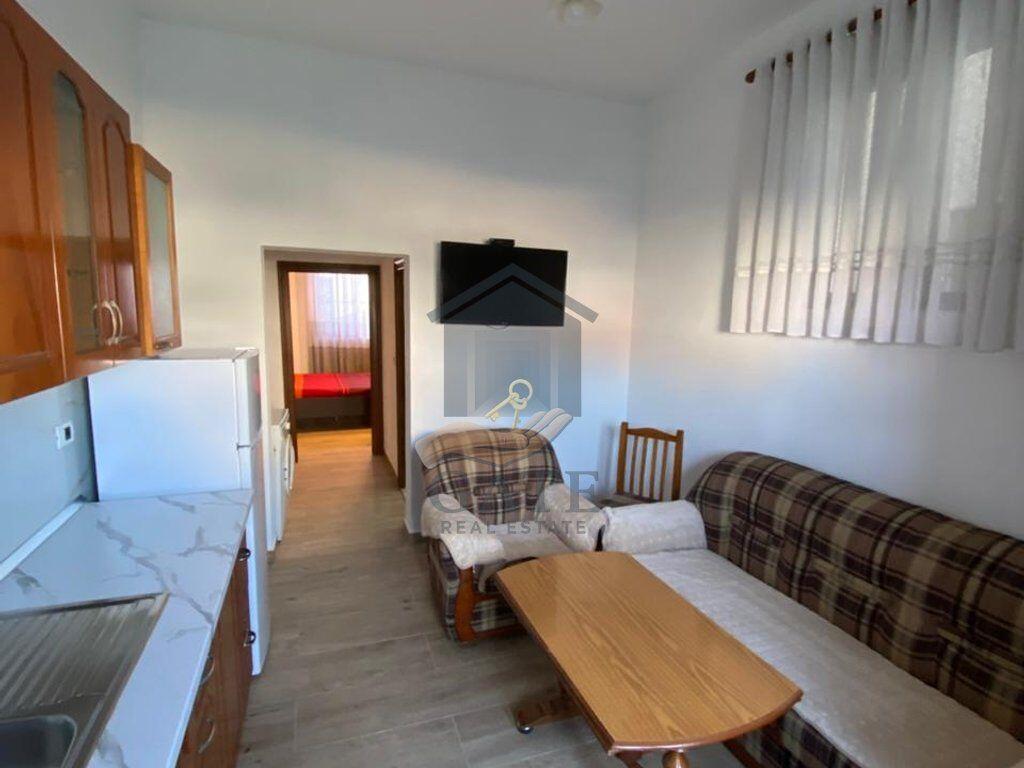 Jepet me Qira Kati i Parë i një Vile Ne Ish Kenet Durres