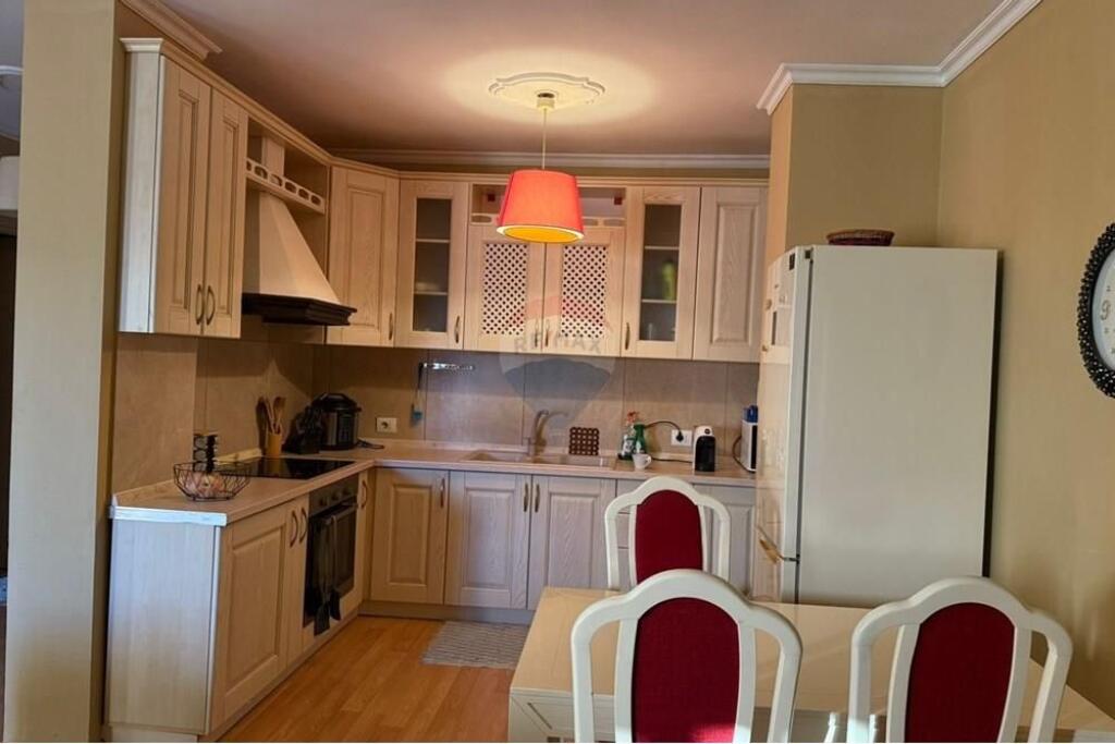 Apartament ///per shitje 1+1 te ///////Misto Mame