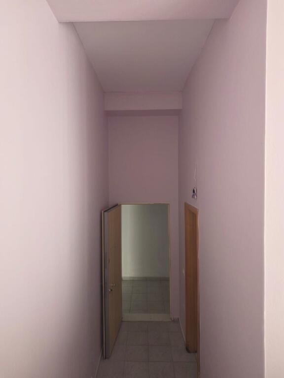 🏠 Shitet Apartament 2+1  – Pranë Kopshtit Zoologjik