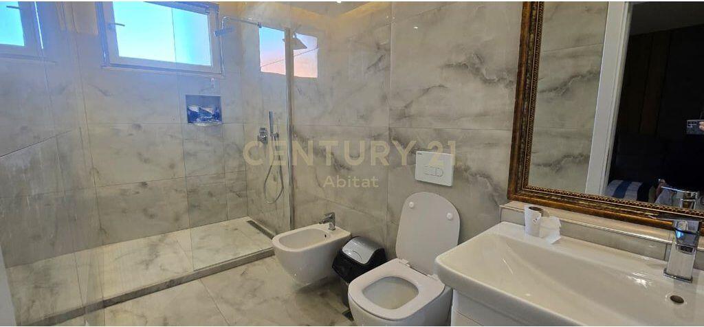 Apartment for rent 3+1+3+two parking spaces near Delijorgji Complex