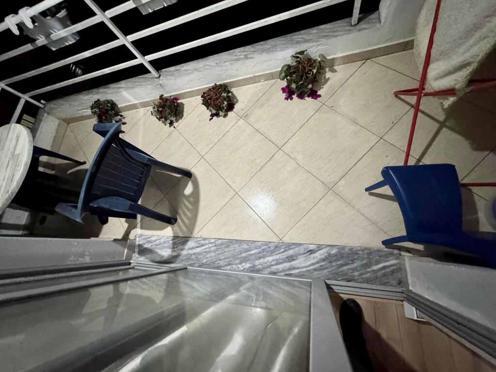 Apartment 1+1 for rent  Address: Fresk Near Tom doshit