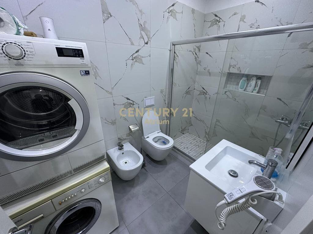 JEPET GARSIONERE ME QIRA MATERNITETI RI !