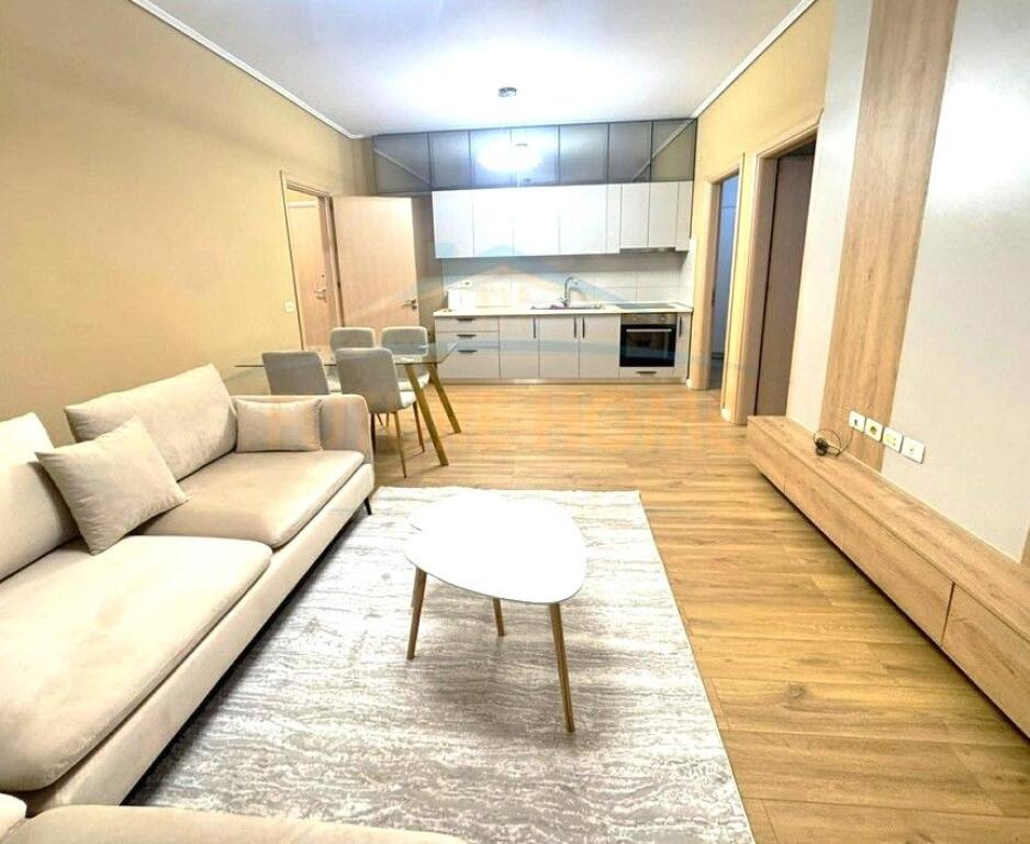 Shitet, Apartament 2+1, Unaza e Re, Tirane