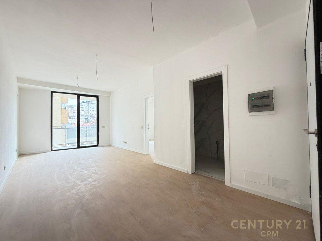 APARTMENT 1+1 FOR SALE IN GOLDEN TOWER, MINE PEZA STREET