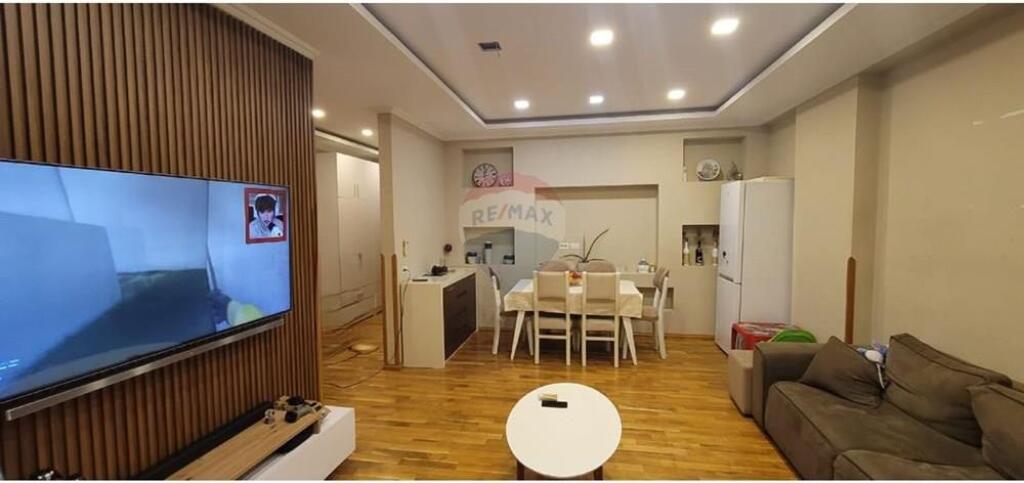 Apartament - Për Shitje - Bulevardi Blu, Kamëz(ID: 530291006-518)