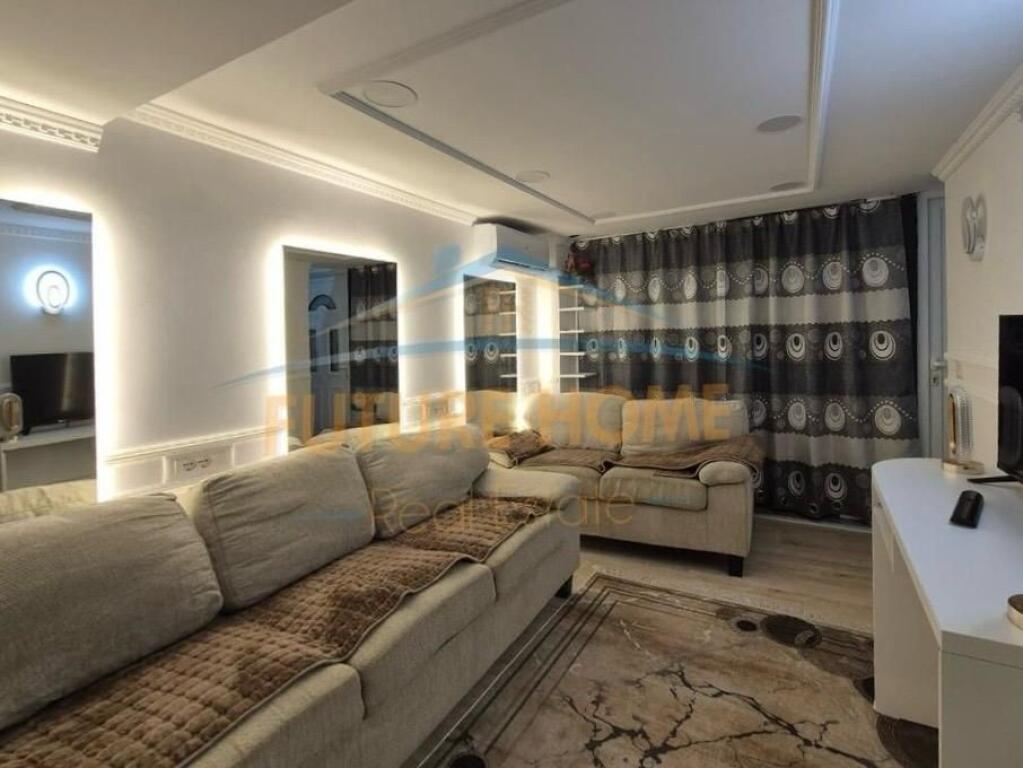 Rent – Apartment 1+1, Bllok, Tirana (Vaso Pasha Street)