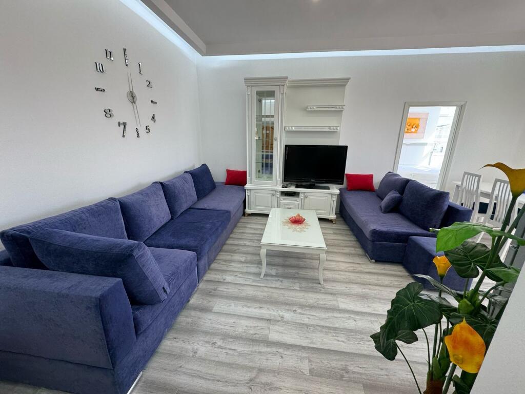 SHITET APARTAMENT 1+1 ME PAMJE DETI – PLAZH ILIRIA, DURRËS