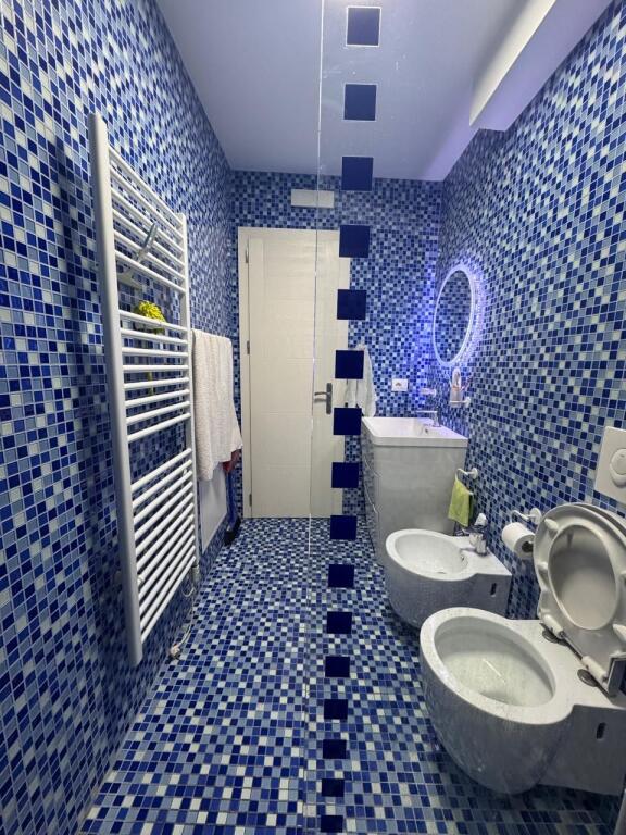 Apartament 2+1 me qira Bllok