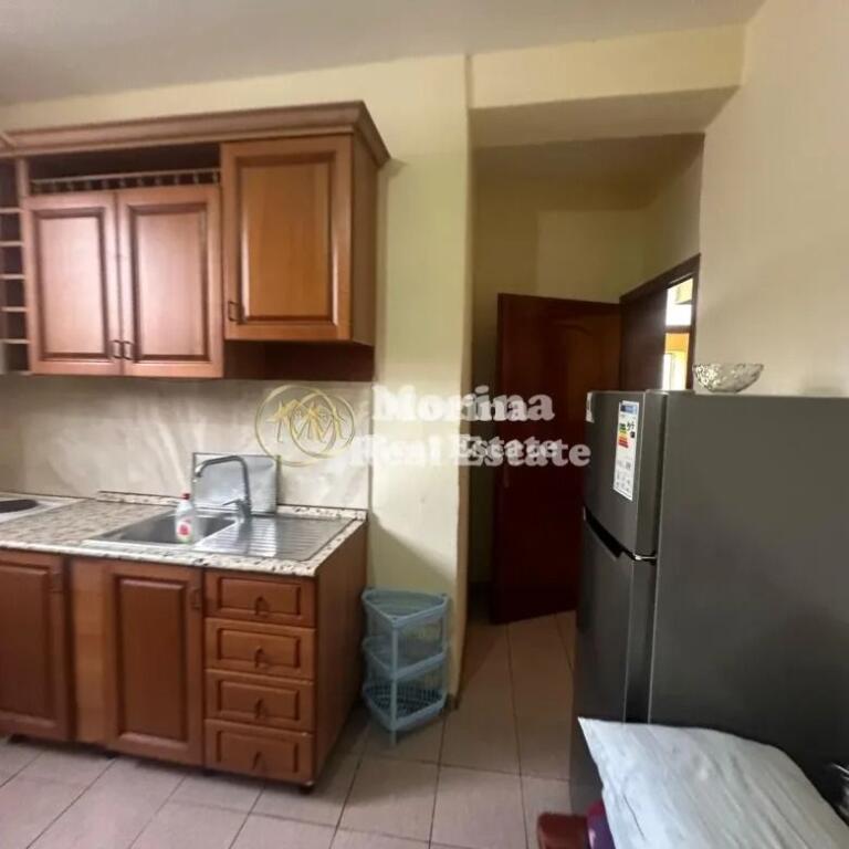 Rent | Private house 1 + 1 | Medreseja | 350 €/month