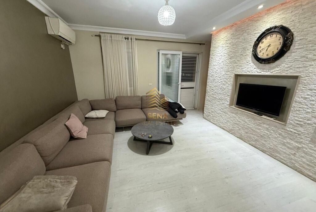 Shitet, Apartament 3+1+2+Blk, Porcelan – Pas UET, 185,000 Euro