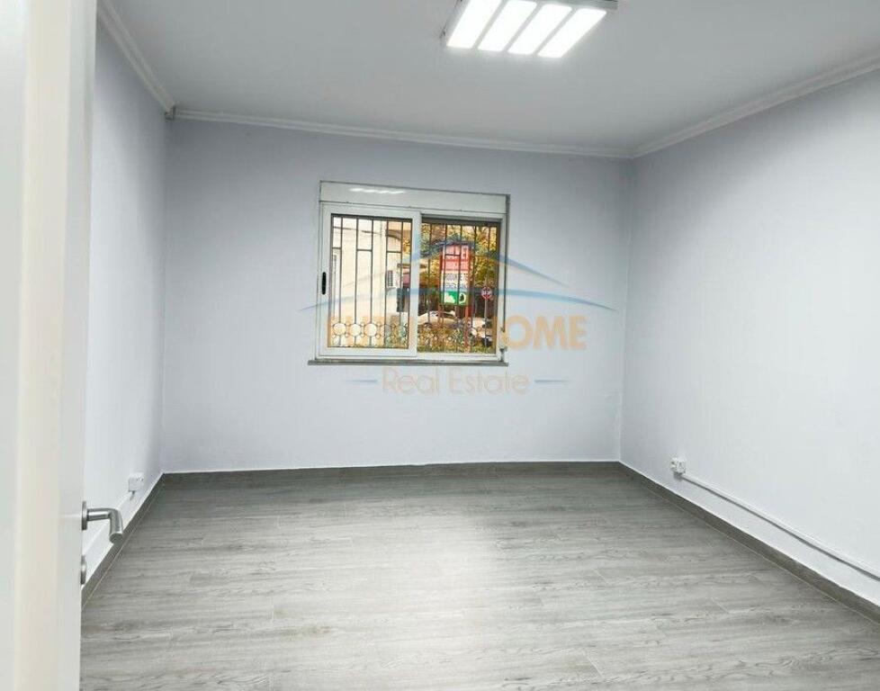 Qera, Ambient për Zyra, Bulevardi Gjergj Fishta