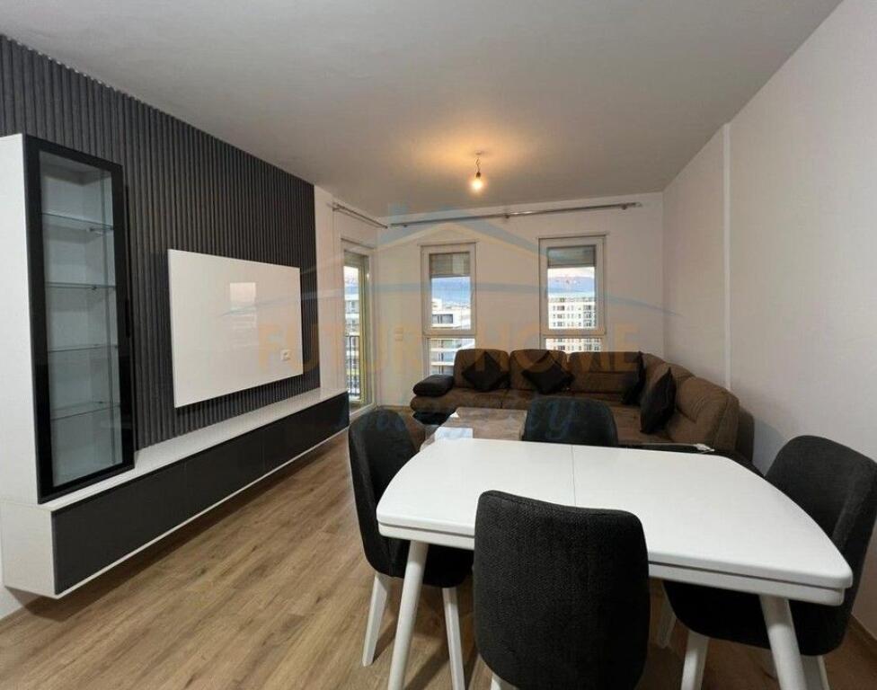 Qera, Apartament 2+1, Kompleksi Univers City, Tiranë.