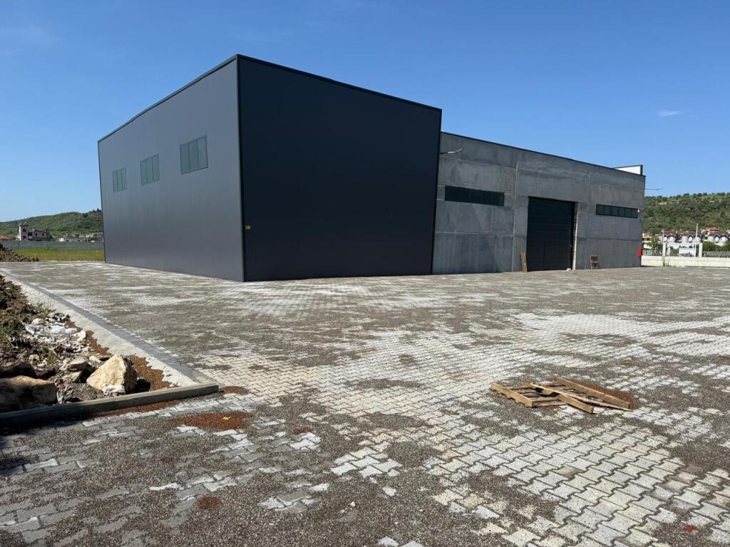 Warehouse for rent in Vore