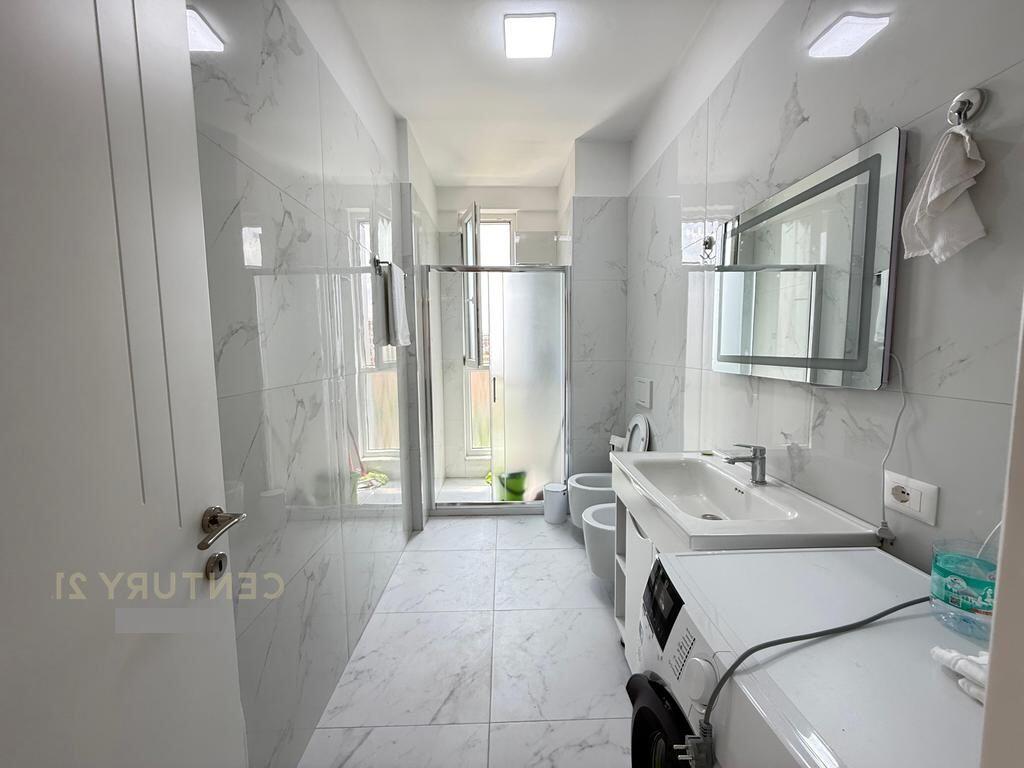 Apartament për qira 1+1 tek Frigoriferi/Siri Kodra!