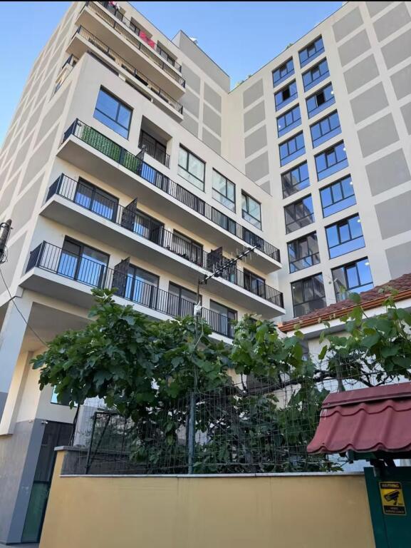 For rent 2+1+2 RIZA CEROVA STREET 90,000 leke