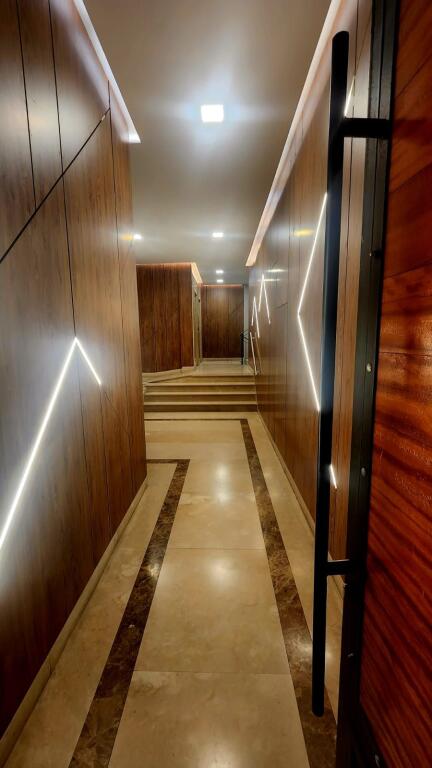 🟢 OKAZION - ZYRË E KOMPLETUAR ME QIRA (SHARED OFFICE)