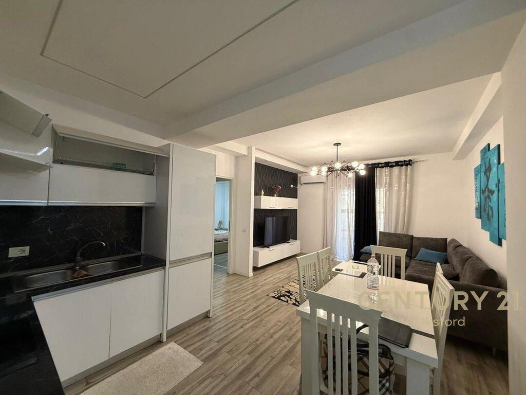 JEPET ME QIRA APARTAMENT 1+1 NE KOMUNEN E PARISIT