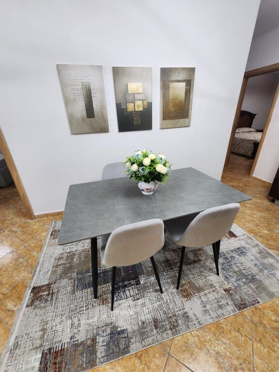 Apartament 2+1 në Kompleksin EKA – Plazh