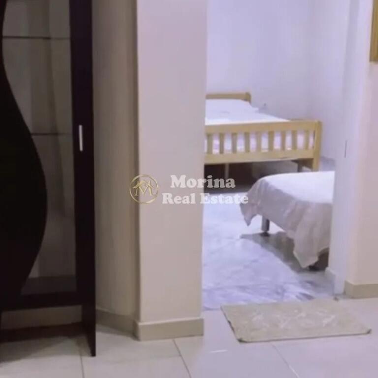 Qera | Shtëpi private 2 + 1 | Rruga Mine Peza | 600 €/muaj