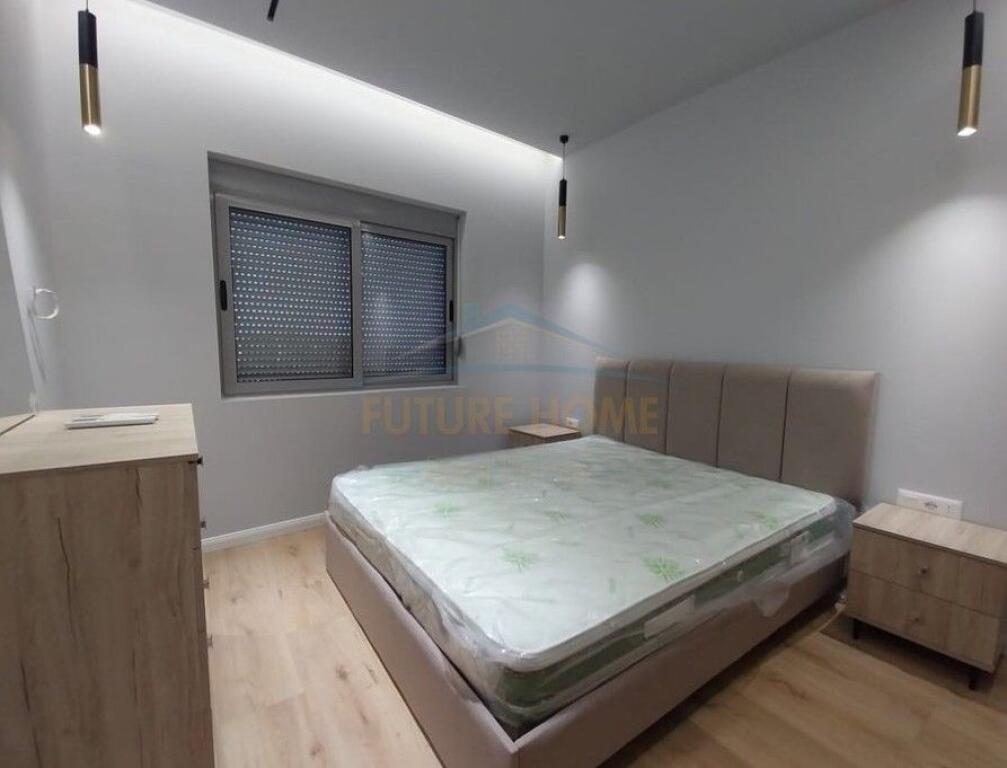 Qira, Apartament 1+1, Unaza e Re, prane Vila L, Tirane