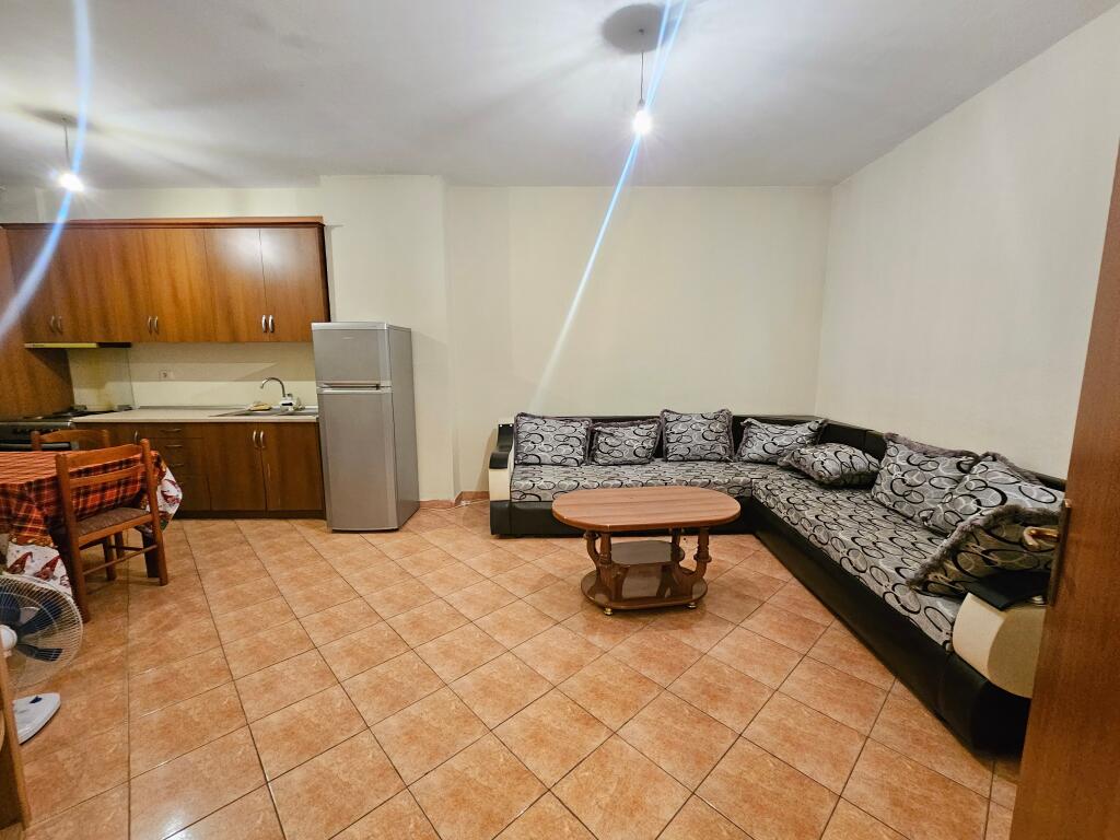 IN Fresk For Rent: 1+1📍Thesari Street (Near SPAR Supermarket) - 5th Floor - 35,000 Lek - Area 75m² || near the urban station furnished