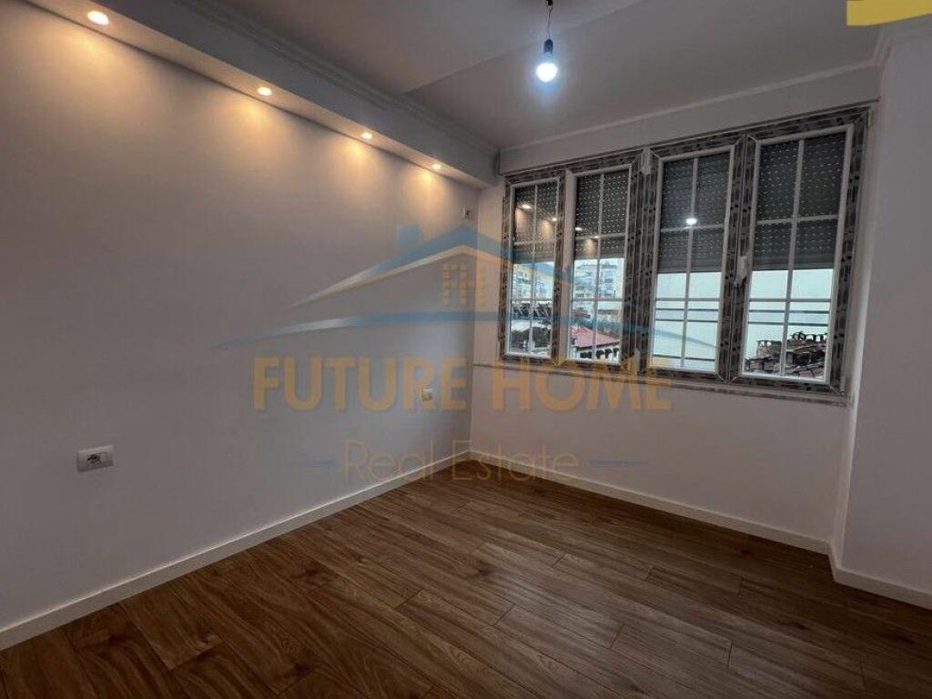 In vendita, Appartamento 2+1, Via Bogdaneve