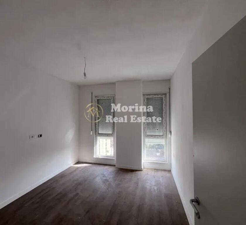 Qera, Apartament, 1+1+Blk,Univers City, 320 euro / muaj