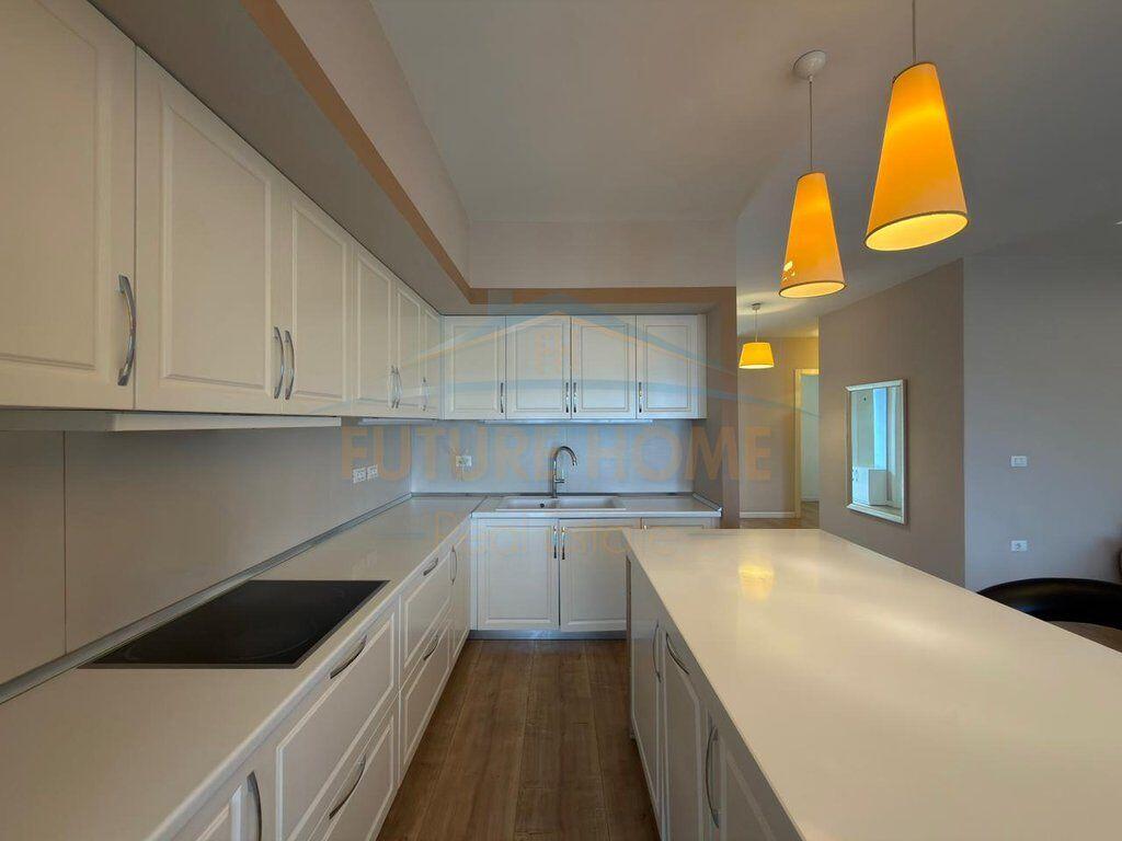 Rent, Apartment 3+1+2+2 Parking Spaces, Long Hill Tirane.