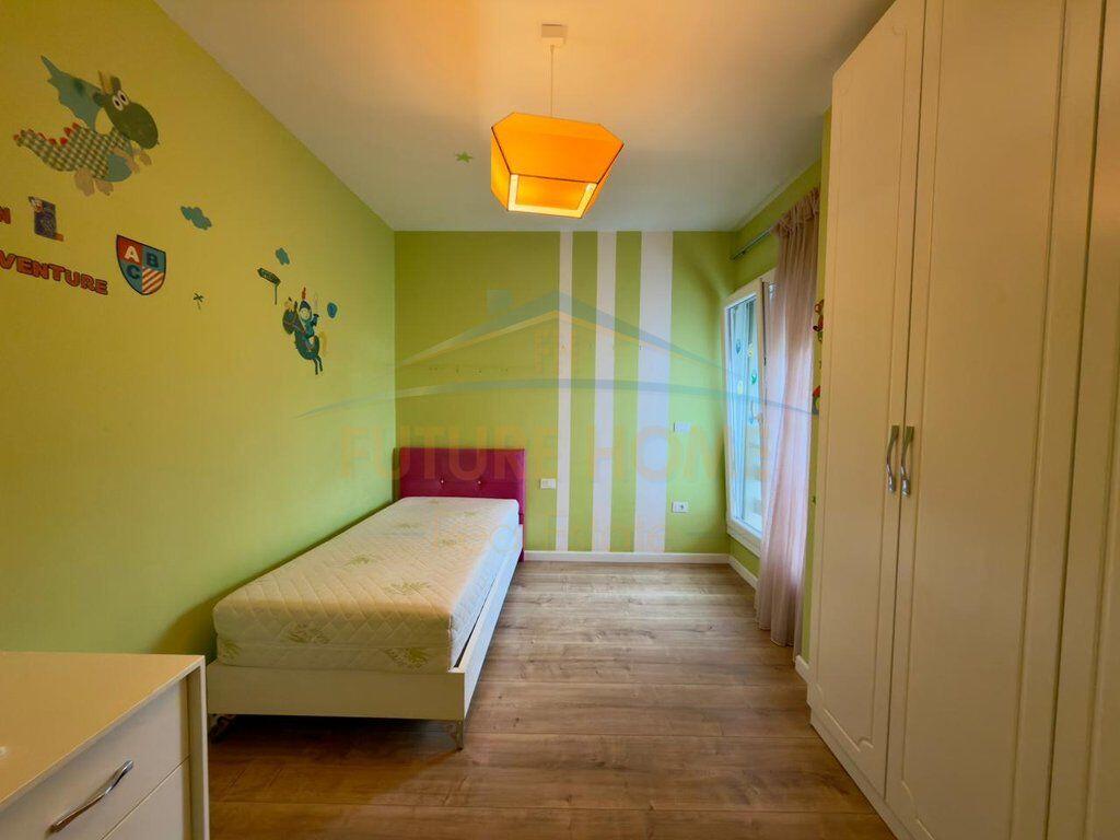 Rent, Apartment 3+1+2+2 Parking Spaces, Long Hill Tirane.