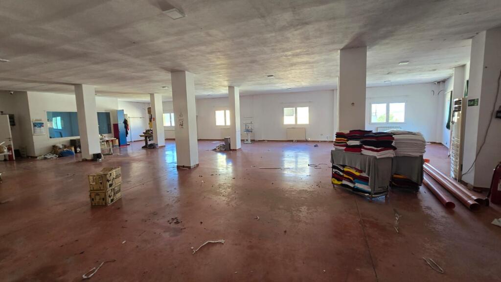 Magazine for sale in the Kombinat area