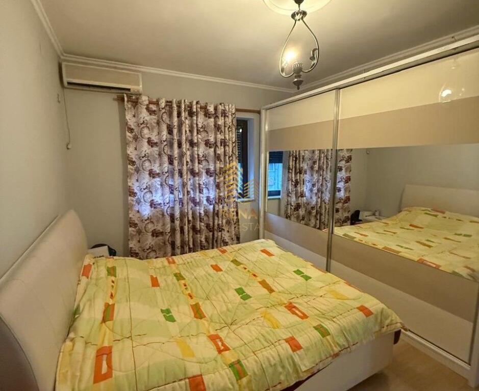 Shitet, Apartament, 3+1, Xhamllik , 140.000 Euro