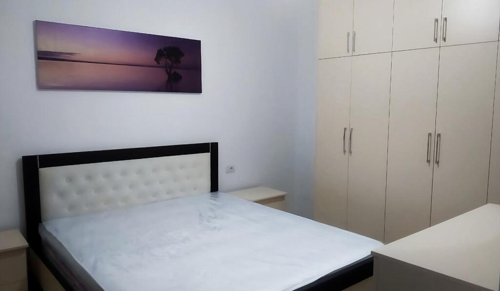 Apartament 1+1 me qira ne Laprake