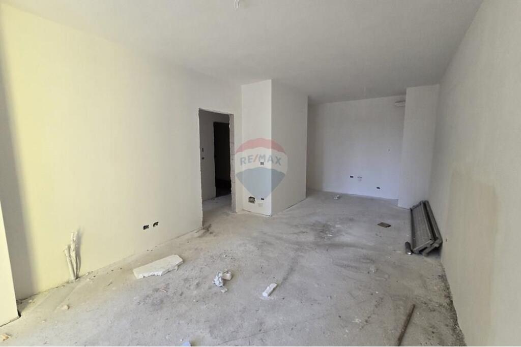Apartament - Për Shitje - Univers City, Tiranë(ID: 530411001-1277)